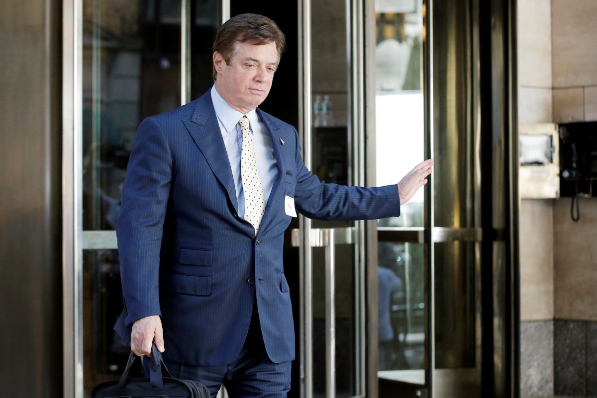 У США триває судовий процес над політтехнологом Полом Манафортом, якому загрожує до 30 років за гратами