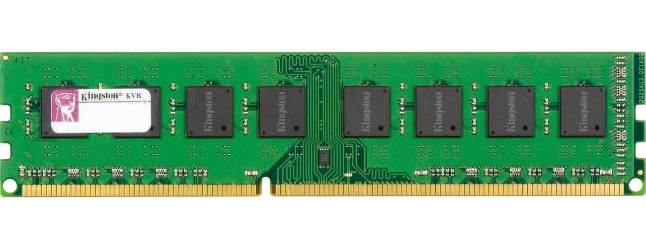 Оперативна пам'ять   (ОЗУ, RAM), найвідоміша з усіх   розглянутих   раніше форм комп'ютерної пам'яті