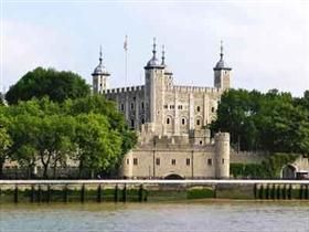 Замок Тауер (Tower of London) (центр Лондона)