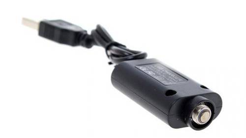 кабель для зарядки через порт USB з коннектором, відповідним для АКБ EGO;