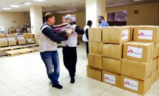 Тисячі людей, що опинилися в зоні конфлікту на Донбасі, змогли отримати допомогу від міжнародної незалежної медичної організації «Лікарі без кордонів» / Medecins Sans Frontieres (MSF)